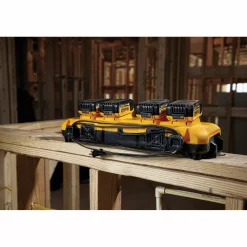 DeWALT DCB104-QW 10,8/18/54V Li-ion XR accu Duolader