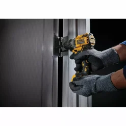 DeWALT DCD701D2-QW 12V Li-ion XR accu boor-/schroefmachine set (2x 2.0Ah) in TSTAK - 57Nm