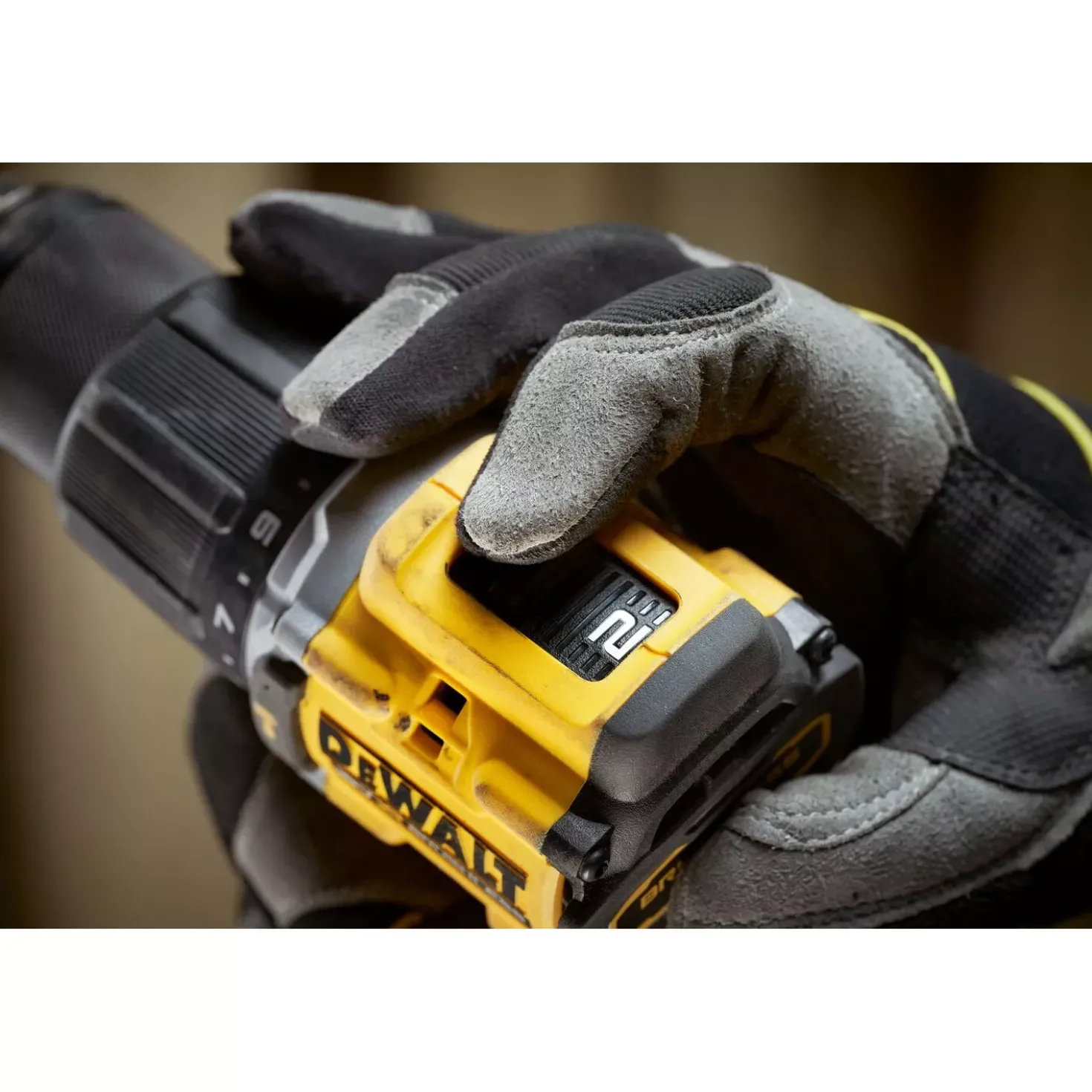 DeWALT DCD799D2T-QW 18V Li-ion accu klopboor-/schroefmachine set (2x 2.0Ah accu) in TSTAK