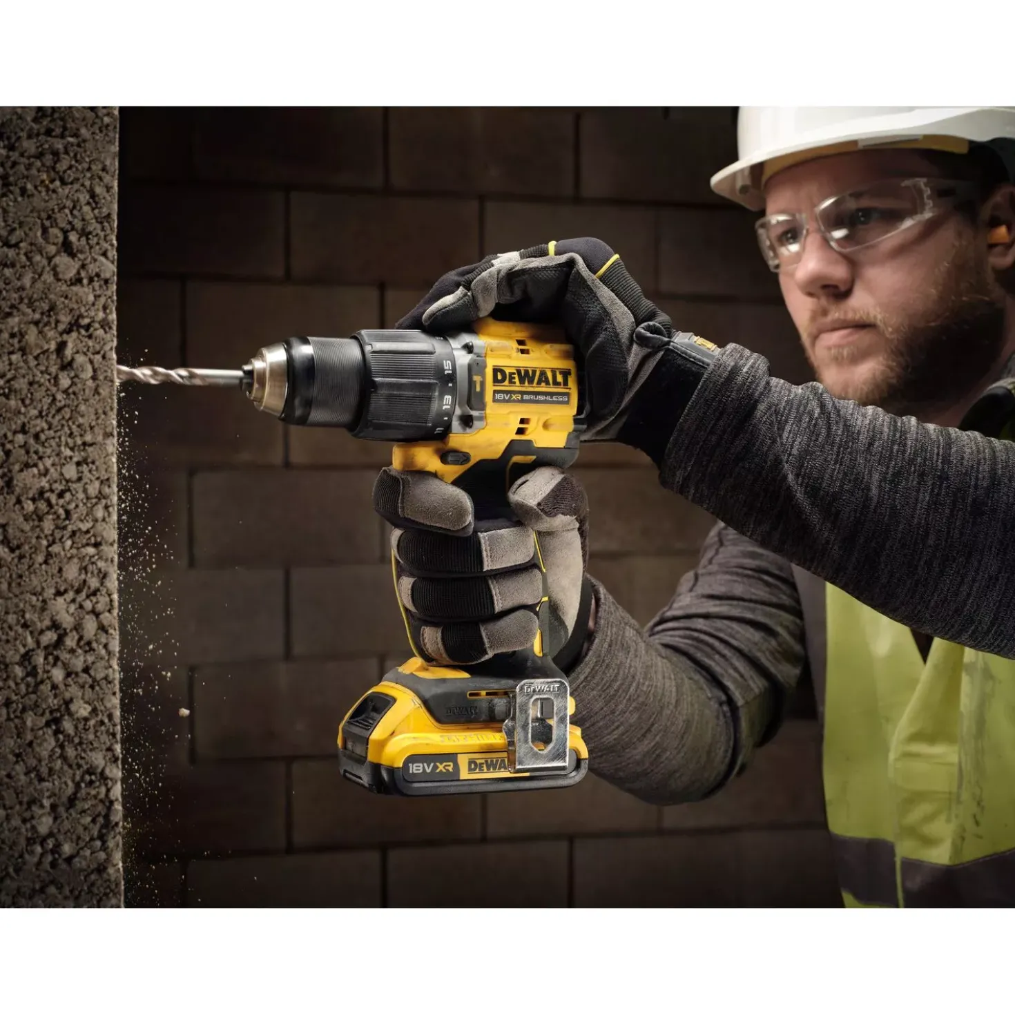 DeWALT DCD799D2T-QW 18V Li-ion accu klopboor-/schroefmachine set (2x 2.0Ah accu) in TSTAK