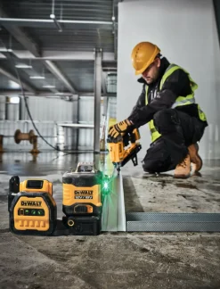 DeWALT DCE089NG18-XJ 12V/18V Kruislijnlaser in koffer - 3x 360° - groen - 70m - IP54