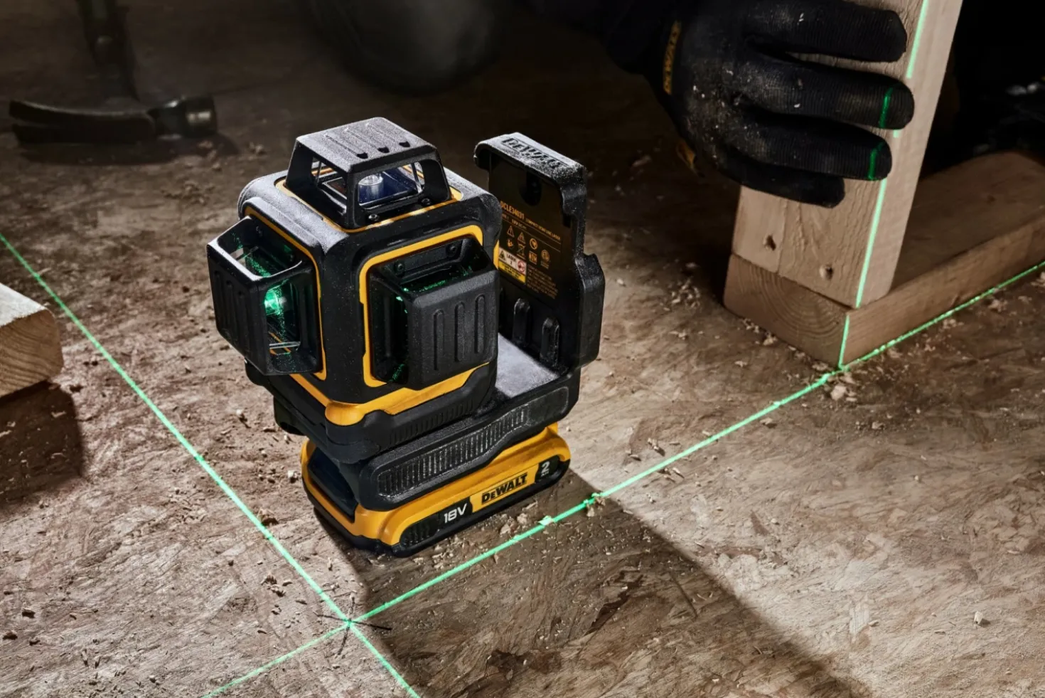 DeWALT DCLE34031N-XJ 18V Li-ion Accu Zelfnivellerende Kruislijnlaser body - 3x360° - Groen