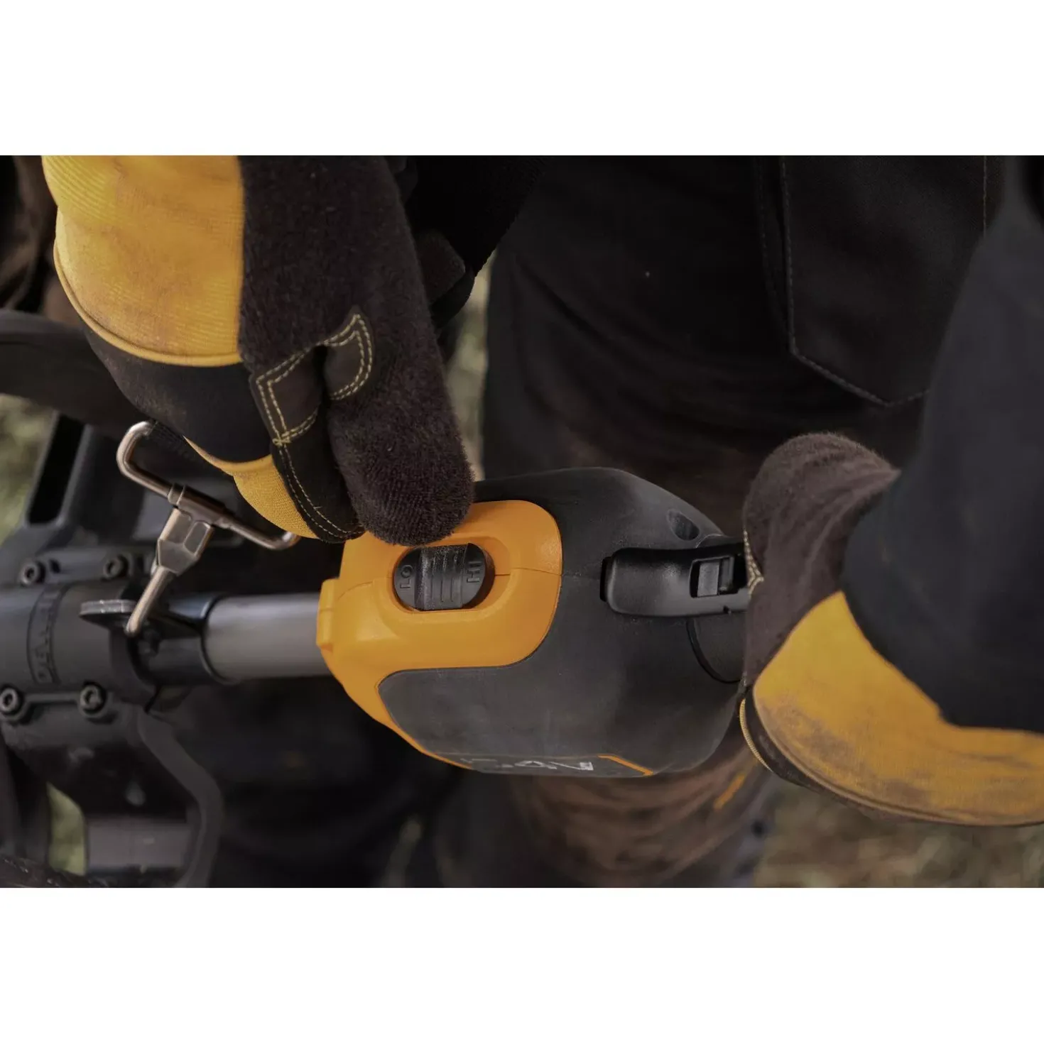 DeWALT DCMASED57X1-QW 54V XR Flexvolt split boom accu kantensnijder set (1x 9.0Ah accu + lader)