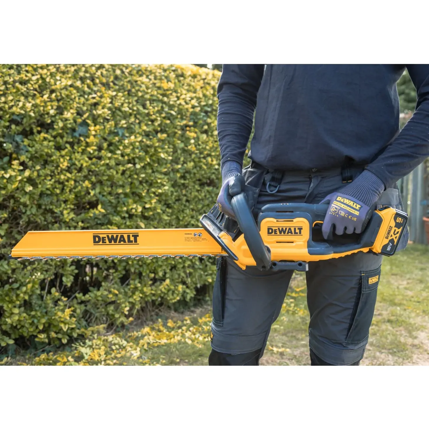 DeWALT DCMHT564P1-QW 18V XR Li-ion accu heggenschaar set (1x 5.0Ah accu) - 550mm
