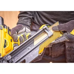 DeWALT DCN950N-XJ 18V Li-ion accu constructie tacker body - enkel schot - 2,8-3,3mm - 50-90mm