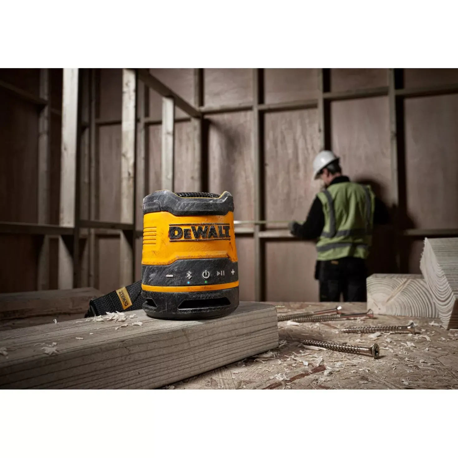 DeWALT DCR009-XJ Bluetooth Speaker USB-C - IP67
