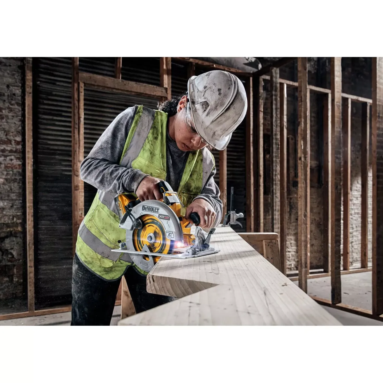 DeWALT DCS573H2T-QW 18V Li-ion XR accu cirkelzaag set (2x POWERSTACK 5.0Ah) in TSTAK - 190mm