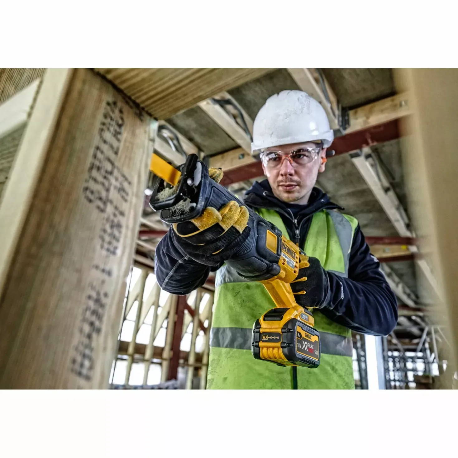 DeWALT DCS389NT-XJ 54V Li-ion XR FlexVolt accu reciprozaag body in TSTAK