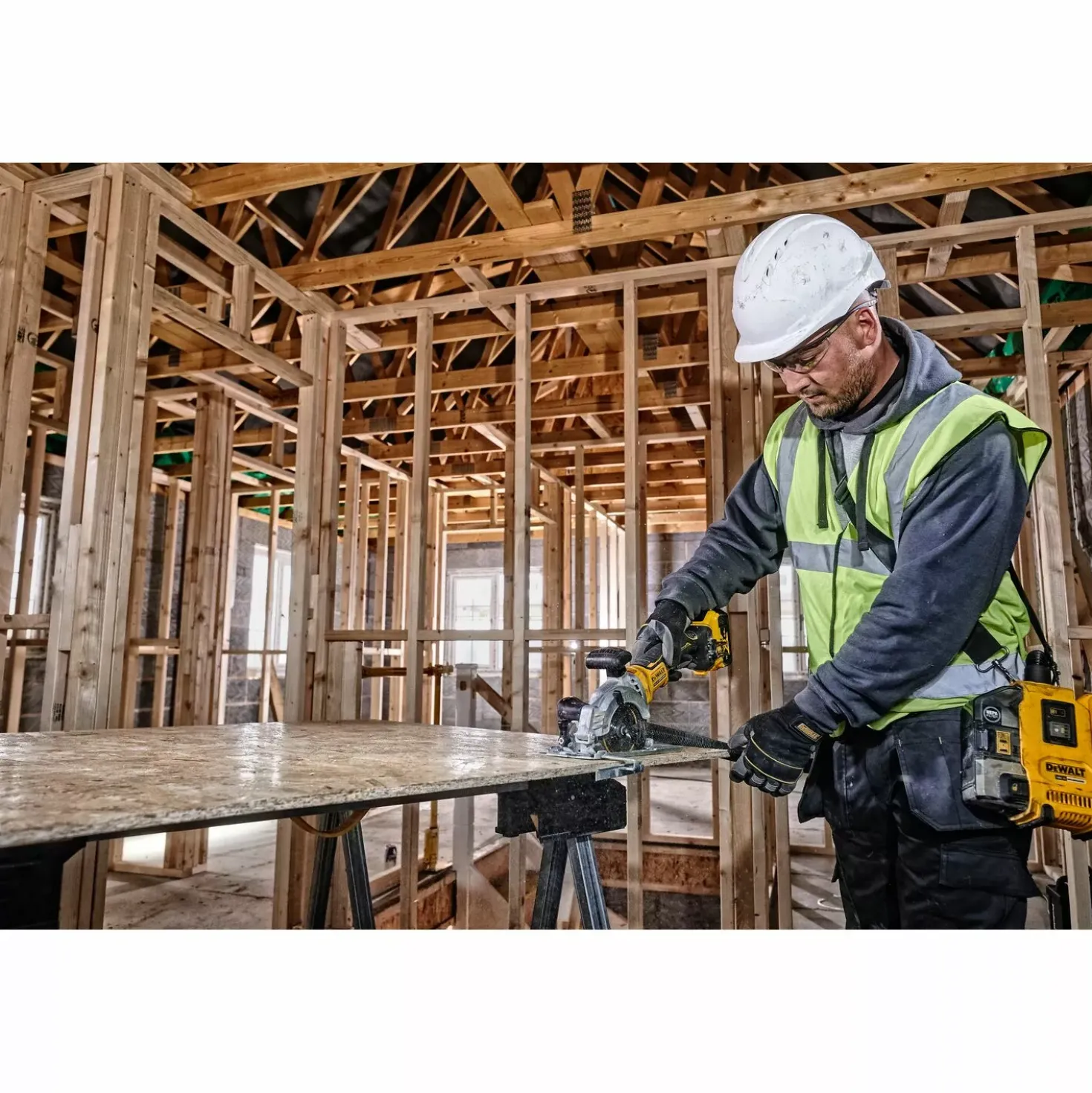 DeWALT DCS571N-XJ 18V Li-ion XR accu cirkelzaag body - 115mm - koolborstelloos