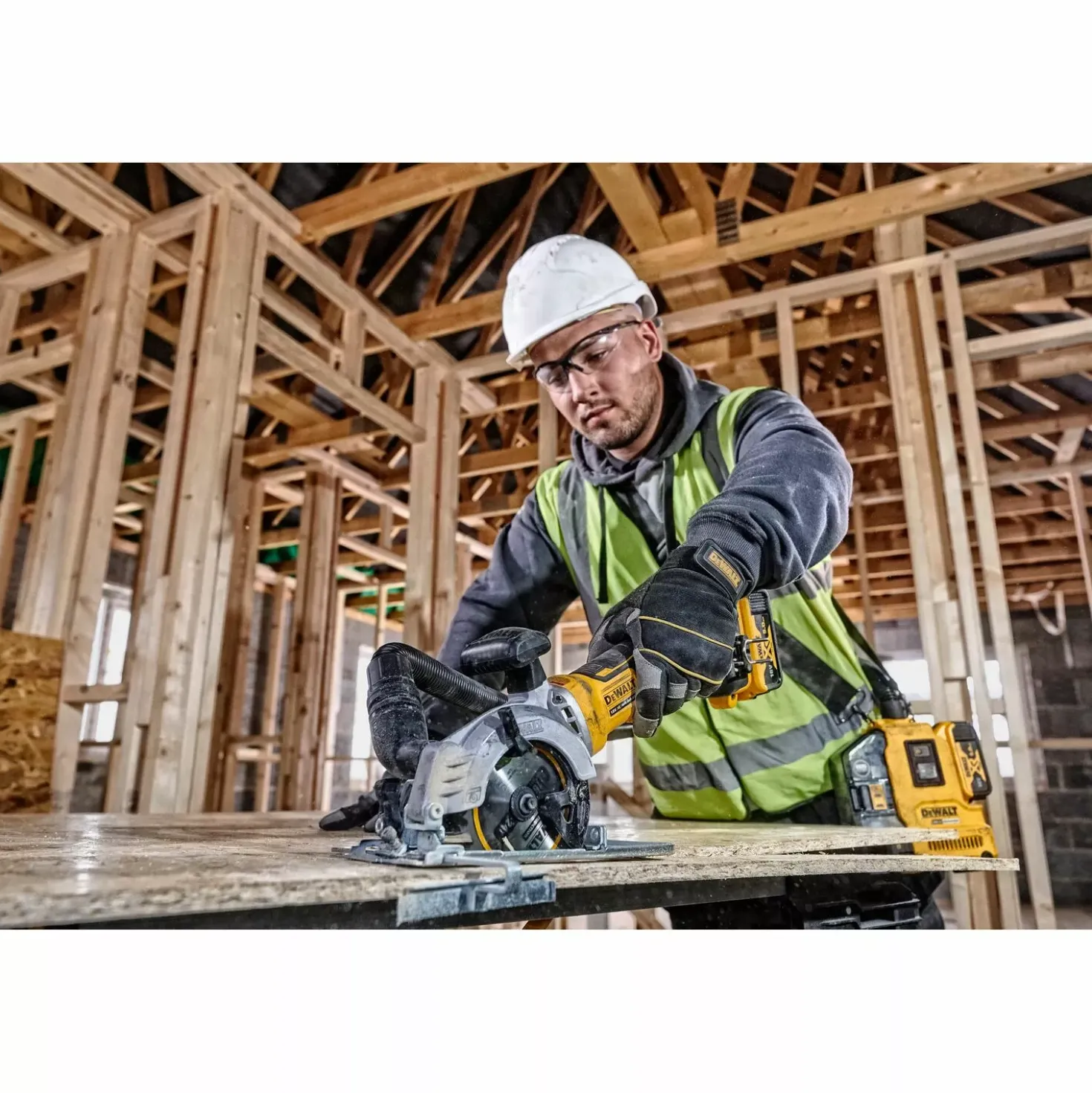 DeWALT DCS571N-XJ 18V Li-ion XR accu cirkelzaag body - 115mm - koolborstelloos