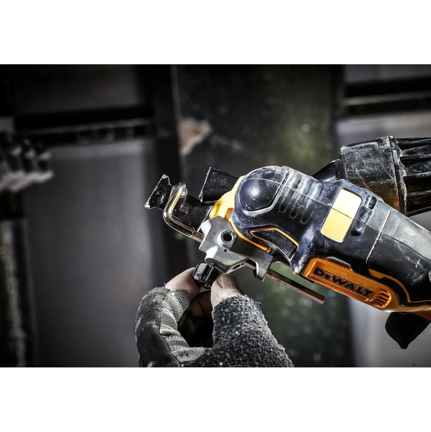 DeWALT DCS356N-XJ 18V Li-ion XR accu multitool body - koolborstelloos
