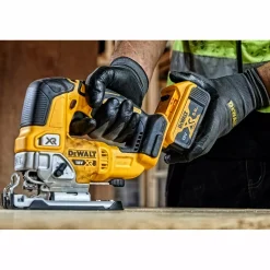 DeWALT DCS334P2 18V Li-ion XR accu decoupeerzaag set (2x 5.0Ah) in TSTAK - koolborstelloos