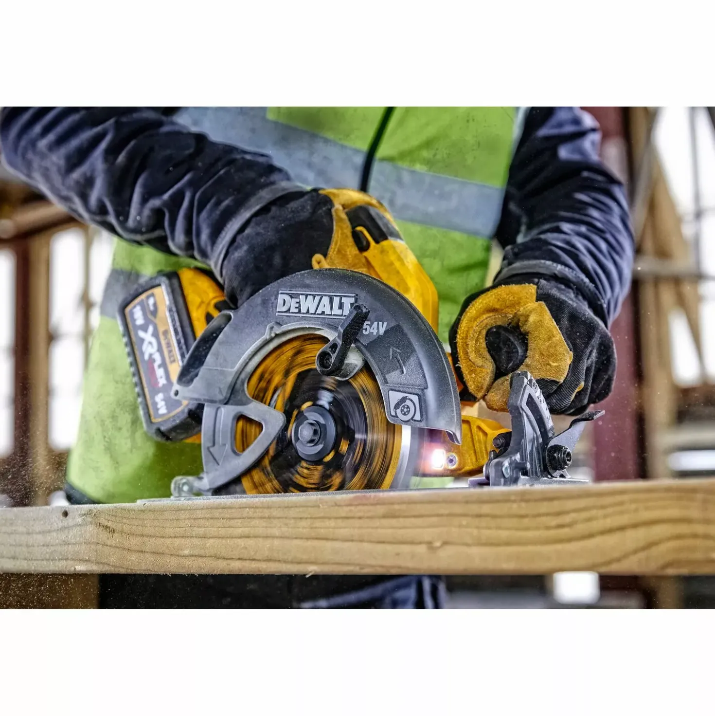 DeWALT DCS578X2-QW 54V Li-ion XR FlexVolt accu cirkelzaag set (2x 9.0Ah) in TSTAK - 190mm