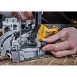 DeWALT DCW682P2-QW 18V Li-ion XR accu lamellenfrees set (2x 5.0Ah) in TSTAK - koolborstelloos