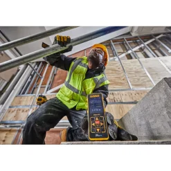 DeWALT DW03101-XJ Afstandsmeter in tas - Bluetooth -100m - rood - IP54