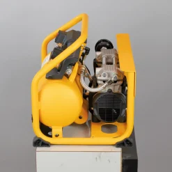 DeWALT DXCMS156RE stille olievrije compressor - 6L - 10 bar