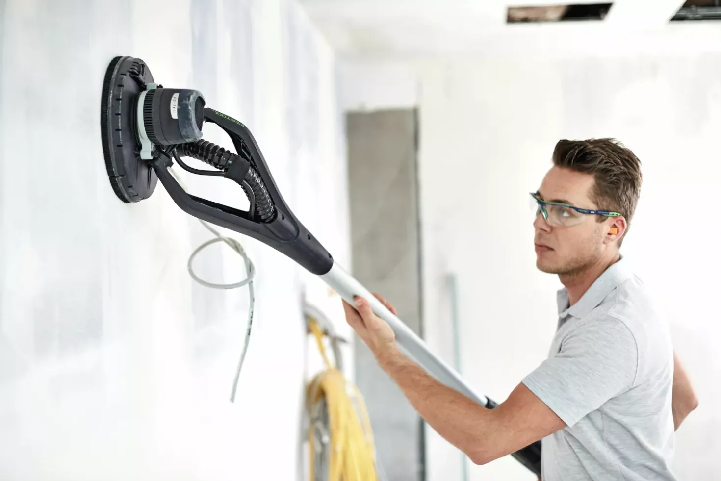Festool LHS-E 225 EQ-CB Langnek schuurmachine