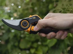 Fiskars P981 X-series DualAction bypass-snoeischaar