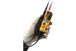 Fluke T150 Tweepolige spannings- en doorbeltester met LCD scherm - Ohm-meting - schakelbare belasting - AC/DC 690V