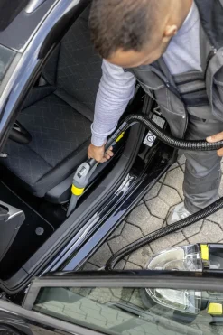 Kärcher Professional Puzzi 8/1 Tapijtreiniger - 1 bar - 8L