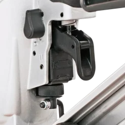 Makita AF635 8 bar Brad tacker (15 Ga) in koffer - 32-64mm