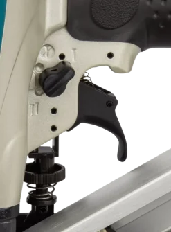 Makita AN943K Pneumatische constructienagel tacker in koffer - 50-90mm - 8,5 bar