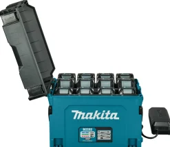 Makita BCC02 XGT Oplaadbox voor max 12 accu's (max. BL4040F)