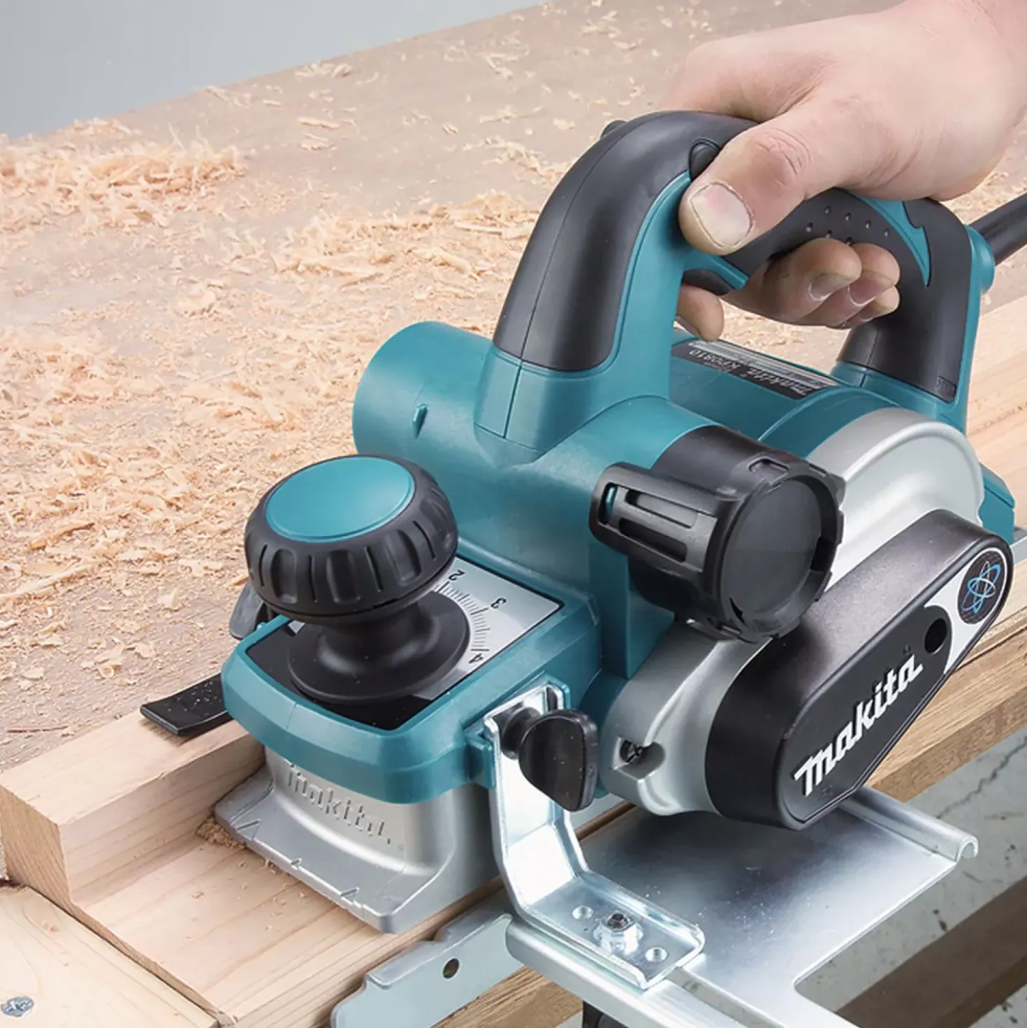 Makita KP0810CJ Schaafmachine in Mbox - 1050W - 4mm