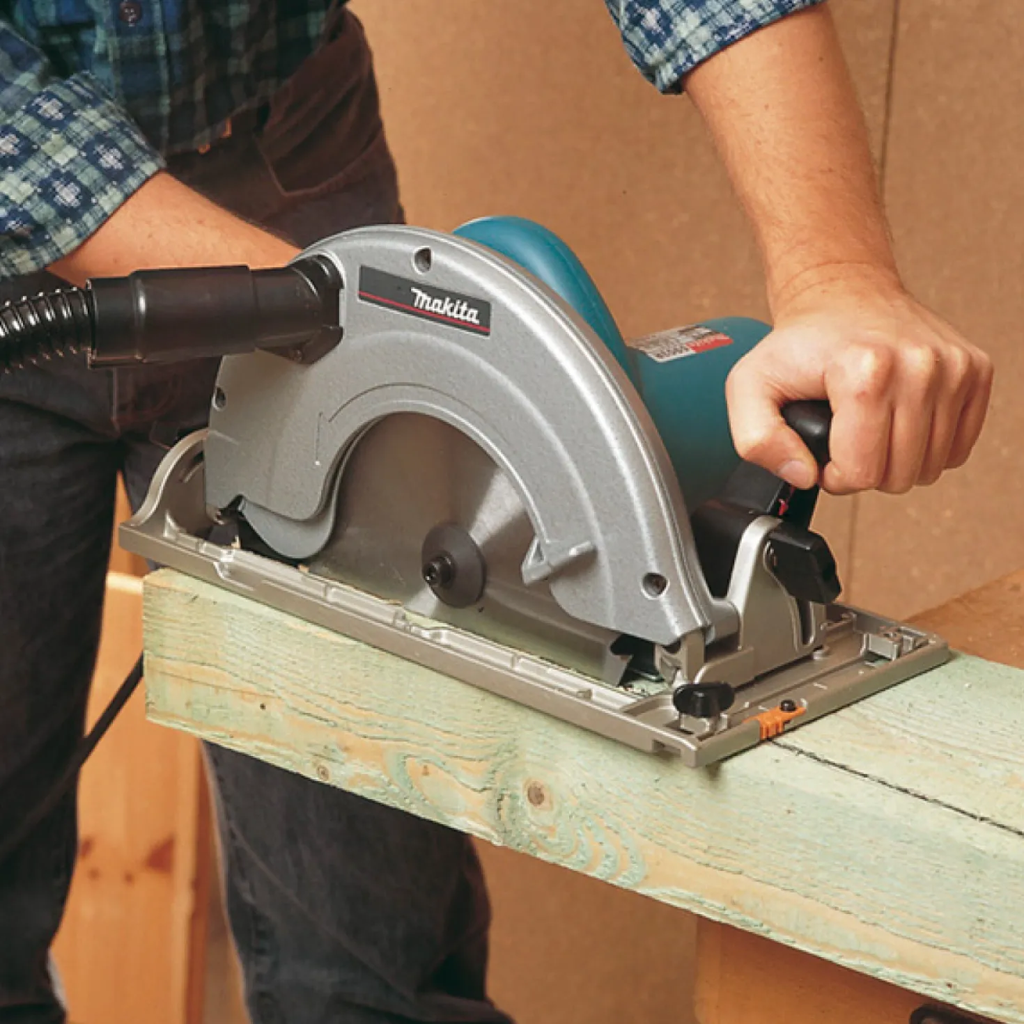 Makita 5903R Cirkelzaag - 235mm
