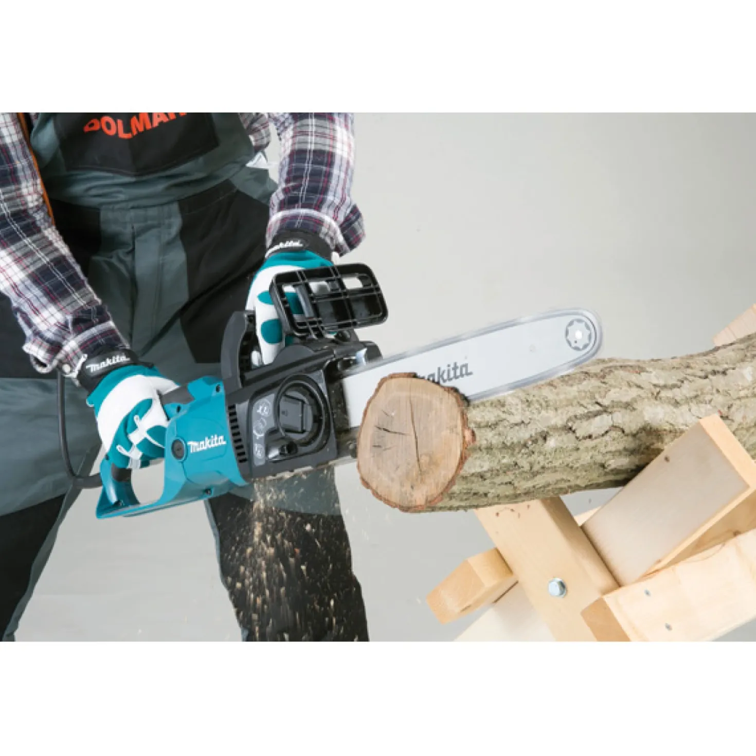 Makita UC3551A Kettingzaag 2000W - 35cm