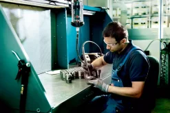 Metabo GE 710 Plus Rechte slijper - 710W - 6mm - variabel