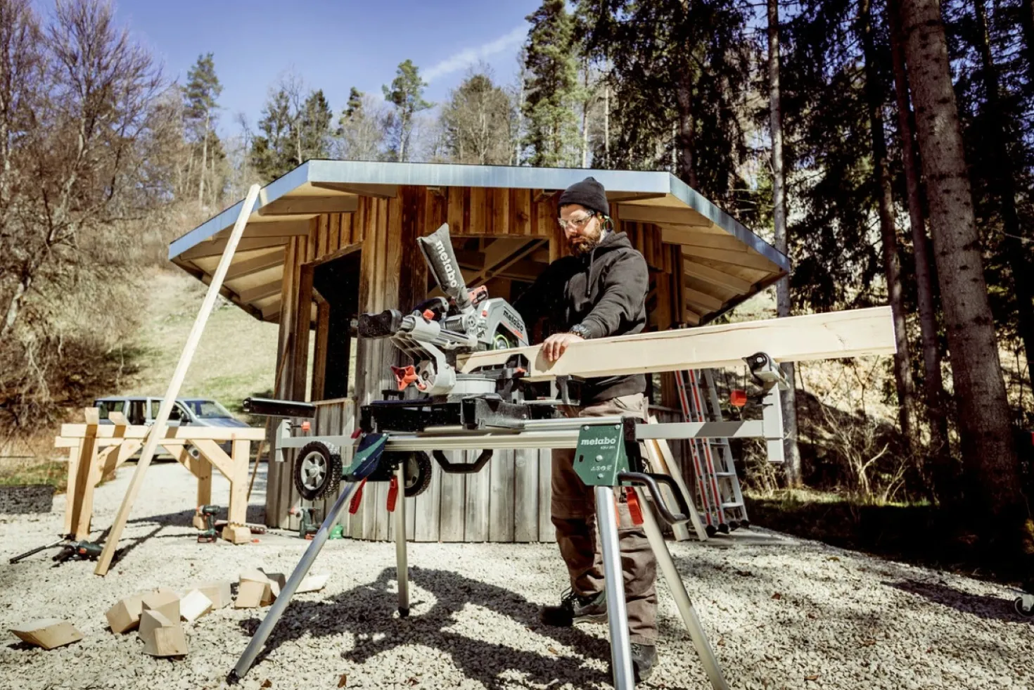 Metabo KGS 18 LTX BL 305 LiHD Accu afkortzaag set (2x 8Ah) - 305 x 30mm