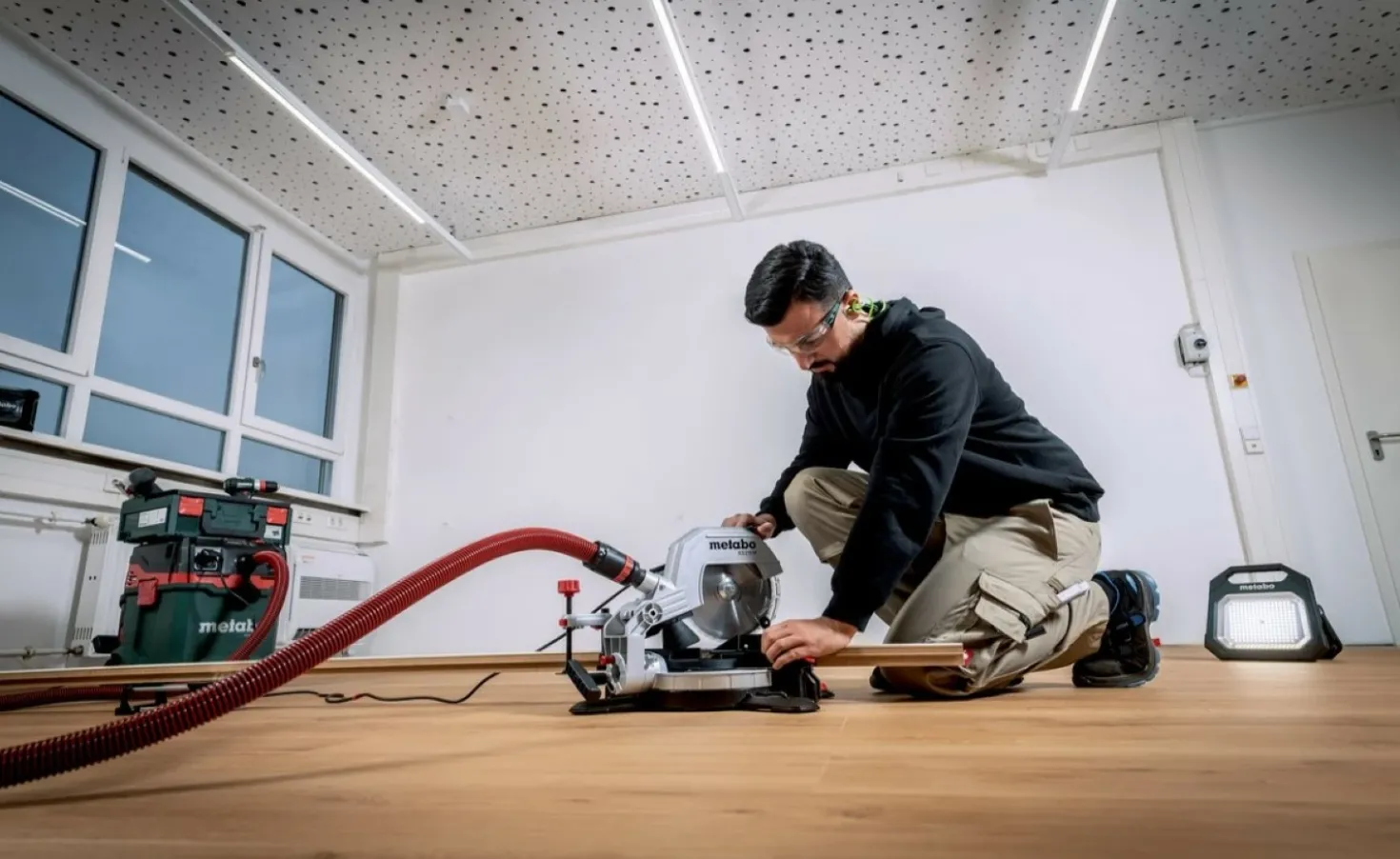 Metabo KGS 216 M Afkortzaag - 1500W - 216 x 30mm - Quick hendel - met extra zaagblad