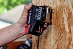 Metabo PC 18-65 18V Power Charger