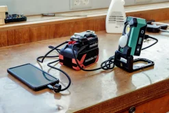 Metabo PC 18-65 18V Power Charger