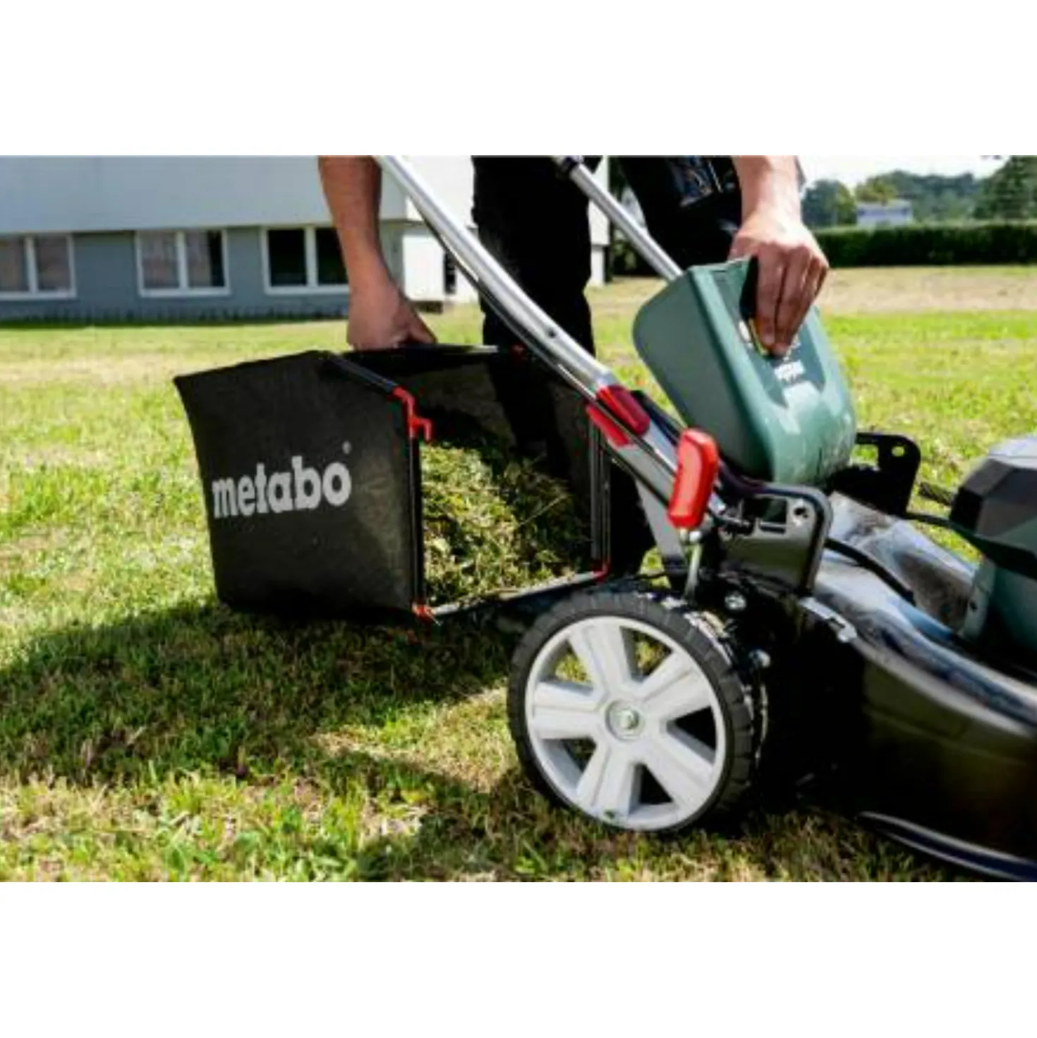 Metabo RM 36-18 LTX BL 46 18V Li-Ion accu grasmaaier set (2x 5,2Ah) - koolborstelloos - 46cm