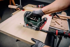 Metabo STB 18 LT 130 BL 18V Li-ion accu decoupeerzaag body - D-greep