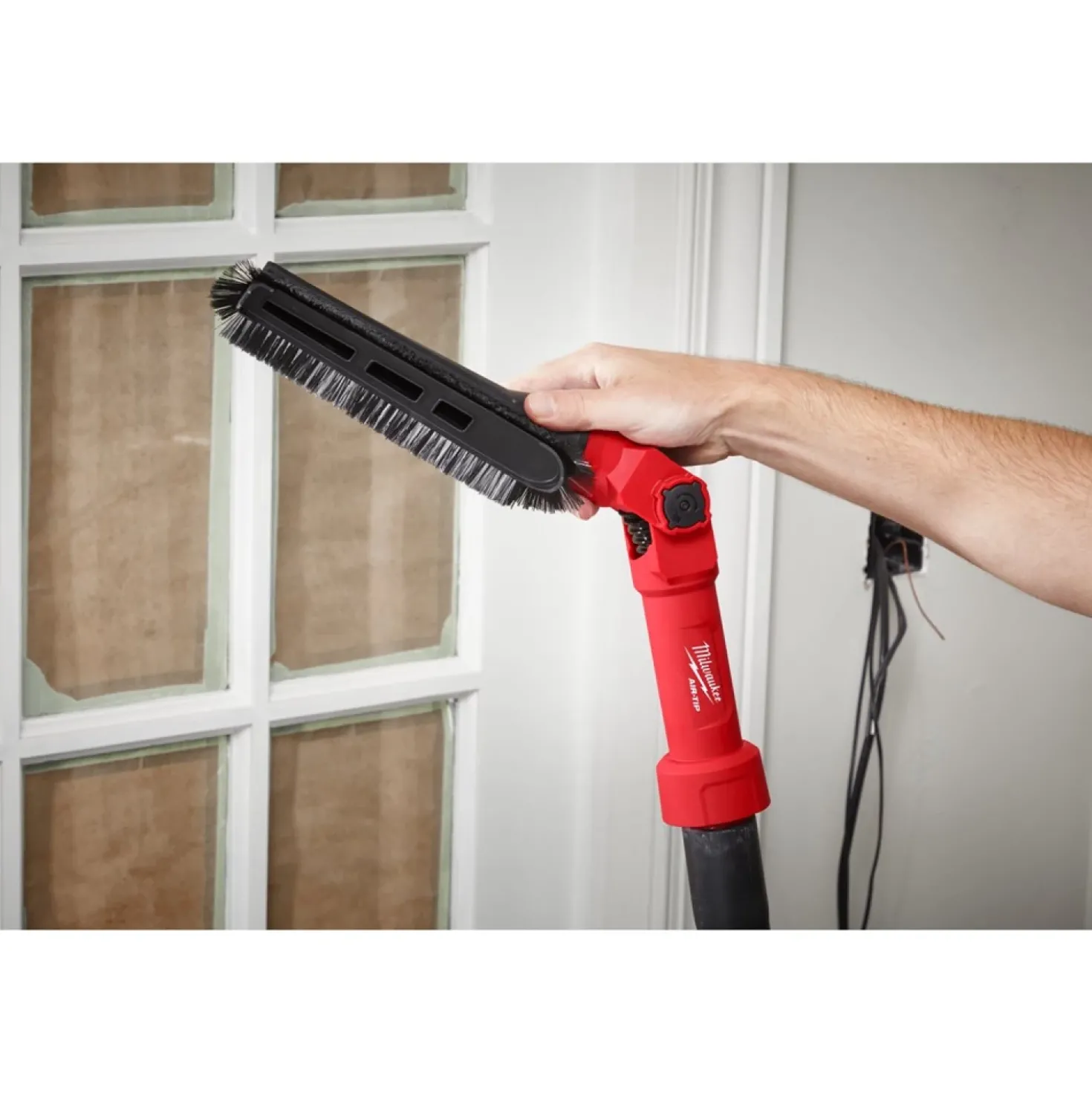 Milwaukee AIR-TIP draaibaar borstelgereedschap