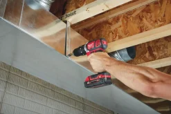 Milwaukee M18 BPD-202C 18V Li-Ion accu klopboor- /schroefmachine set (2x 2.0Ah accu) in koffer