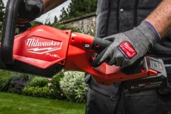 Milwaukee M18 FHET60G2-802 18V Li-ion accu heggenschaar set (2x 8.0Ah accu) - 600mm