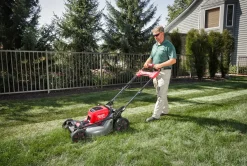 Milwaukee M18 F2LM53-122 FUEL 36V (2x18V) Li-ion accu zelfrijdende grasmaaier set (2x 12.0Ah Forge accu) - 53cm
