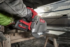 Milwaukee M18 FMCS66-121C 18V Li-ion accu cirkelzaagmachine set (1x 12Ah accu) in koffer - 203mm
