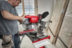 Milwaukee M18 FMS305-121 18V Li-Ion accu Afkortzaagmachine set (1x 12.0Ah forge accu) - 305 x 30mm