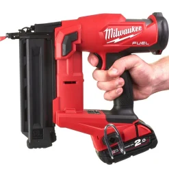Milwaukee M18 FN18GS-0X 18V Li-Ion accu brad tacker body in HD-box
