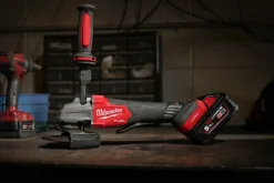 Milwaukee M18 FSAGSVO125X-502X 18V Li-ion haakse slijper (2x 5.0AH accu) set in HD Box - 125mm