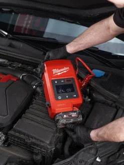 Milwaukee M18 JS2000-0 18V Li-ion accu jump starter