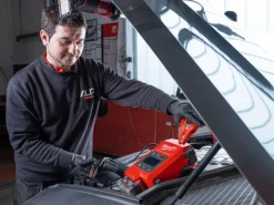 Milwaukee M18 JS2000-0 18V Li-ion accu jump starter