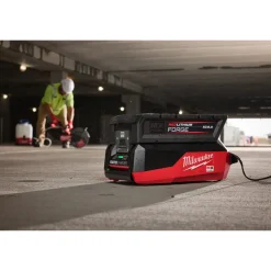 Milwaukee MXF FC MX Fuel snellader