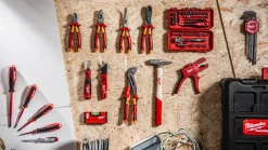 Milwaukee 4932499466 PACKOUT Gereedschapset in koffer - 62-delig - voor elektriciens