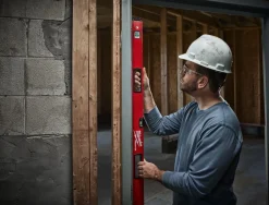 Milwaukee 4932459069 REDSTICK Backbone Box Waterpas - magnetisch - 1200mm